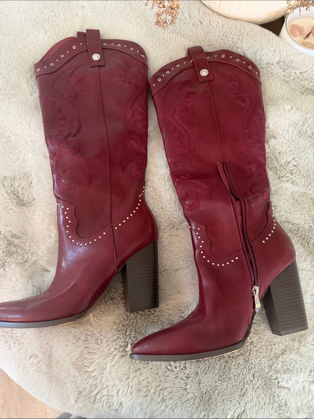 Women's Burgundy Embroidered Western Knee-High Boot - Picture 3 of 3